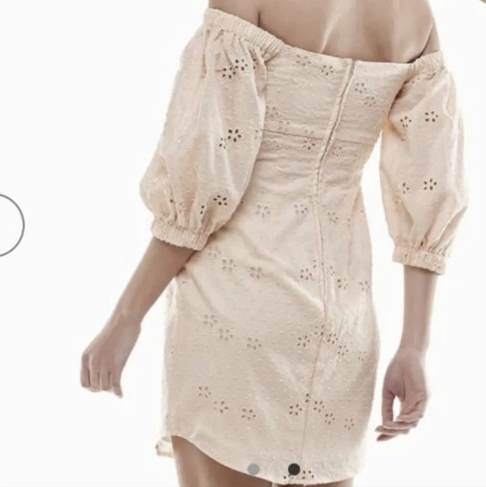 NWT City Studios Jr. Sz S Peach Eyelet Mini Dress off shoulder romantic Coquette